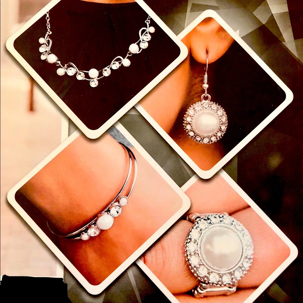Glamorous 5 piece set .  The perfect balance of pearls and rhinestones !